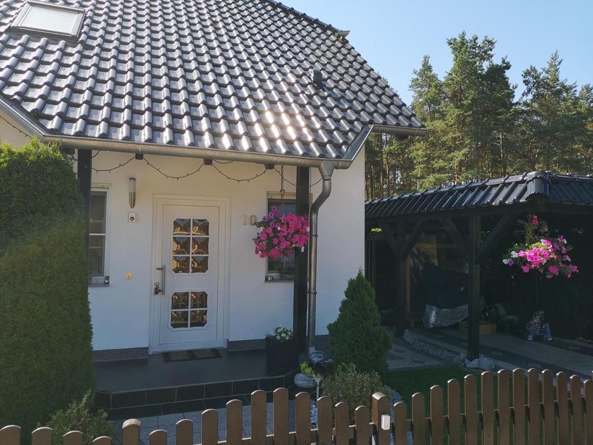 Gaestezimmer Im Bewohnten Efh Mit Pool Und Garten Ziltendorf Екстер'єр фото